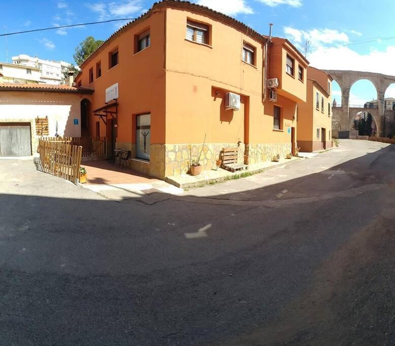 Апартаменти La Buhardilla. Aparcamiento Exterior Privado Теруель Екстер'єр фото