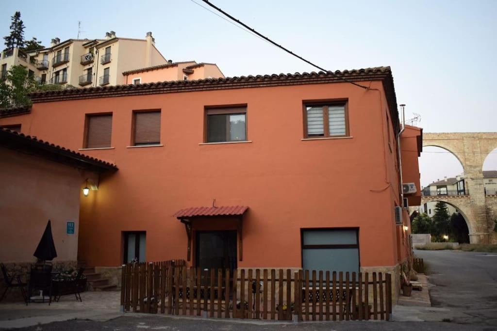 Апартаменти La Buhardilla. Aparcamiento Exterior Privado Теруель Екстер'єр фото